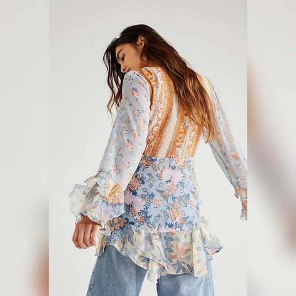 NWT Free People Magic Hour Wrap Top - Picture 2 of 3